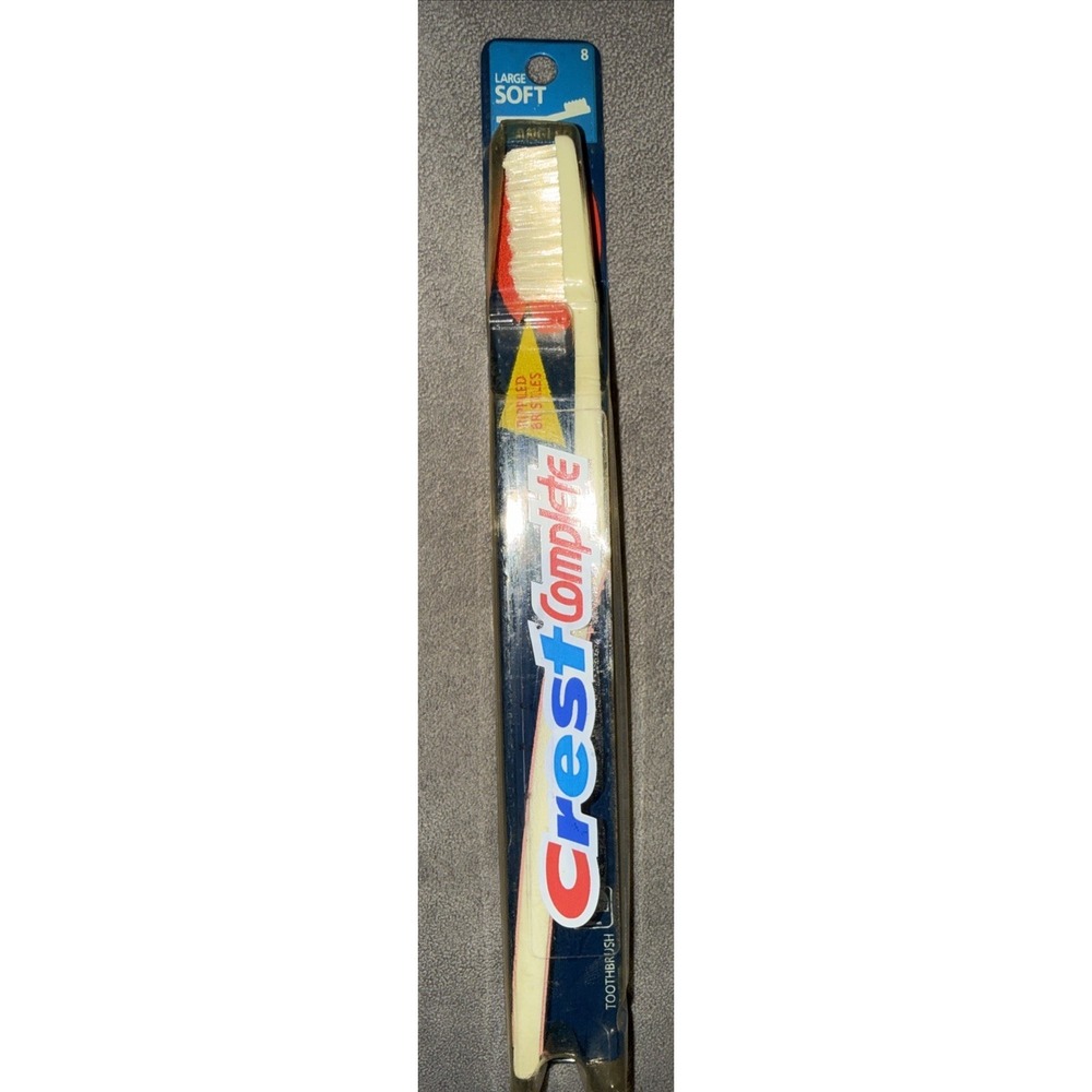 Vintage 1992 Crest Complete Large Soft Angled  Tooth‎ Brush Rippled Bristles